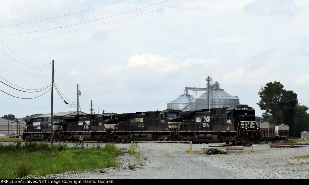 NS 8765 leads a string of locos `ut of a siding